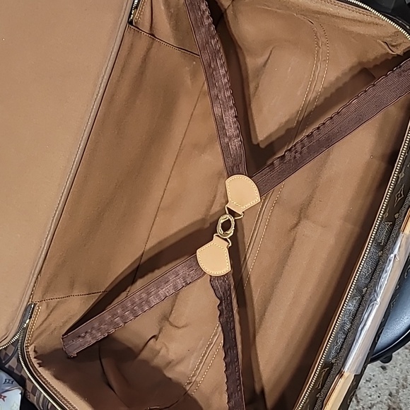Louis Vuitton Pegase 50 Monogram Suitcase - Picture 14 of 15